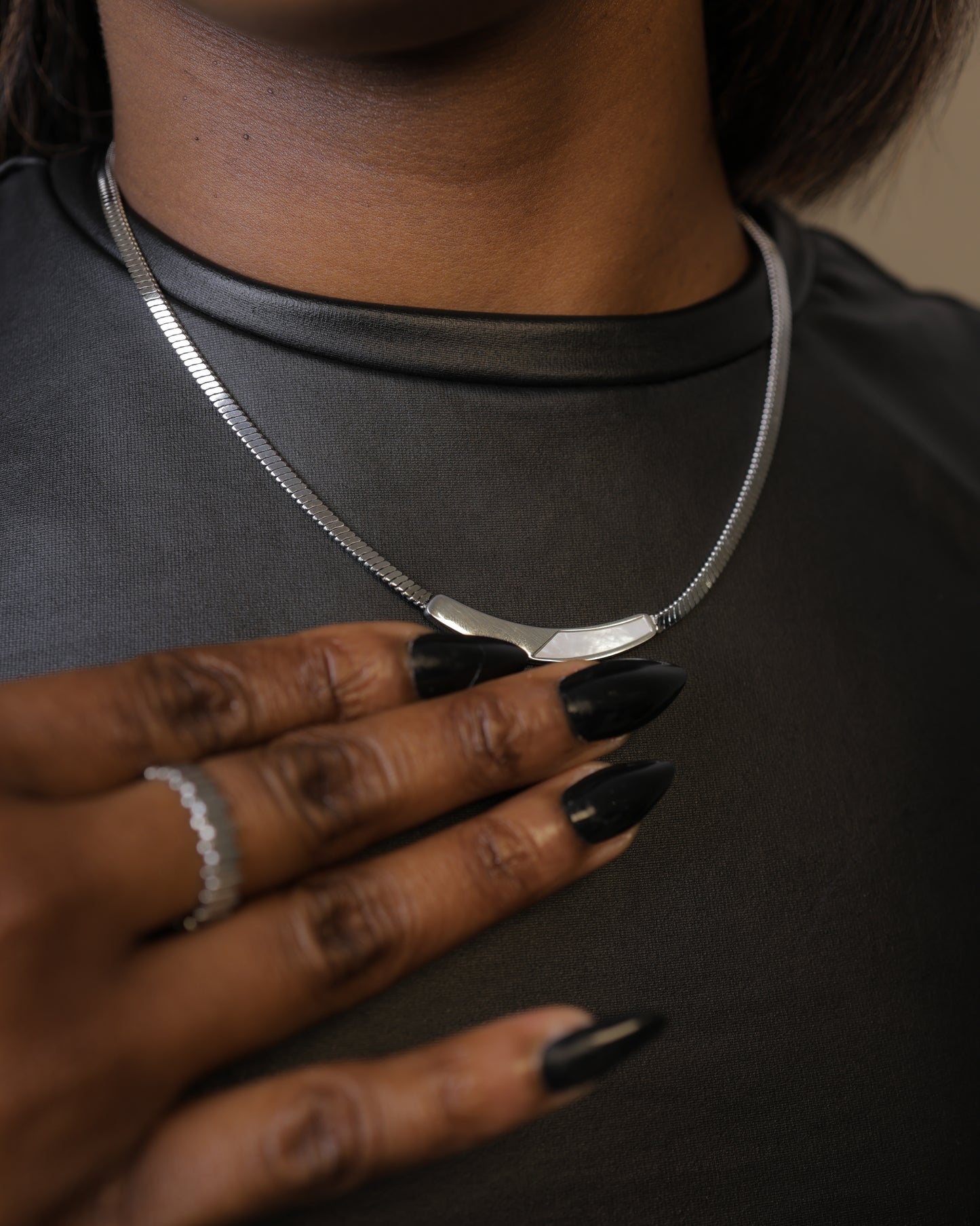 Sleek Necklace