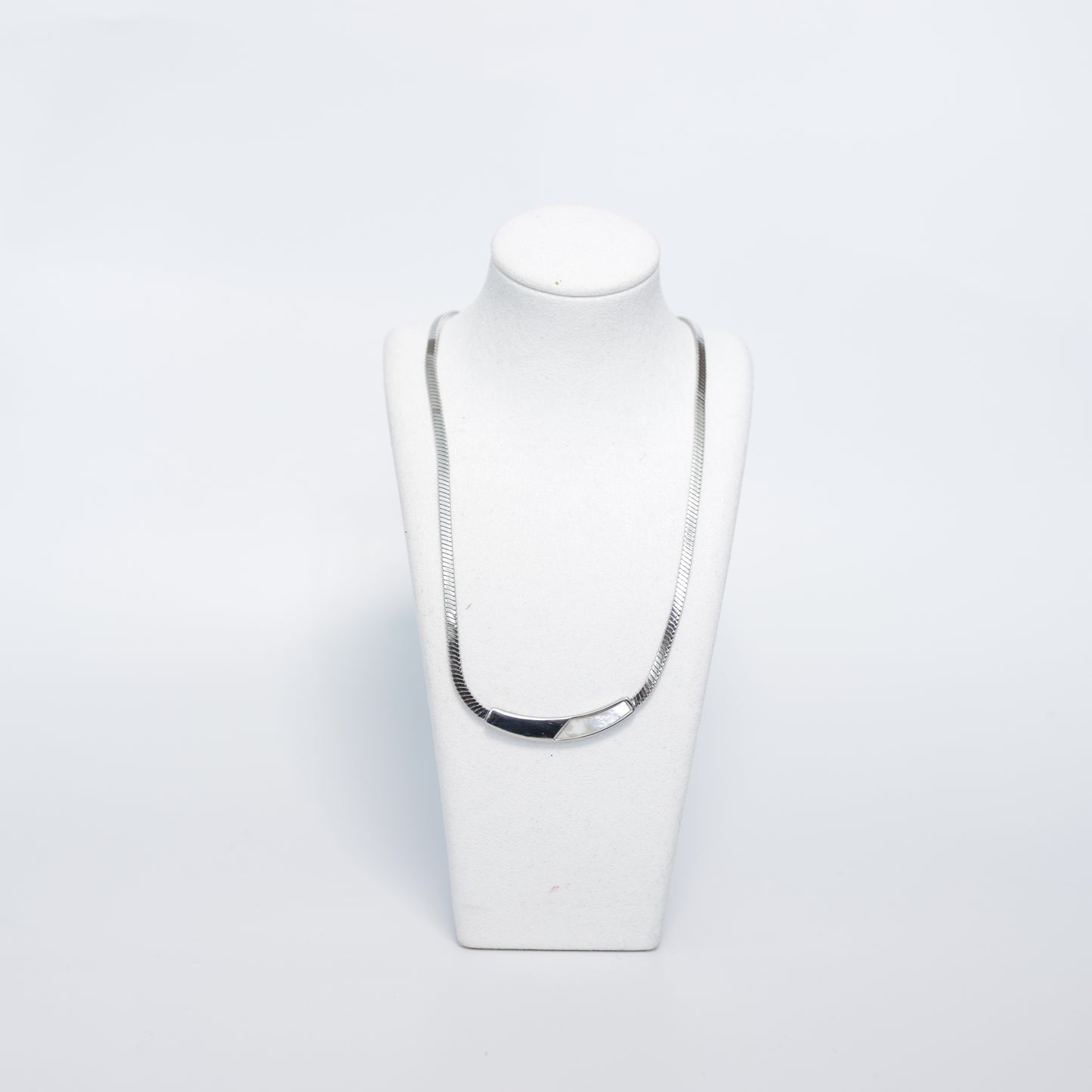 Sleek Necklace