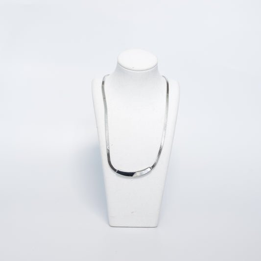 Sleek Necklace